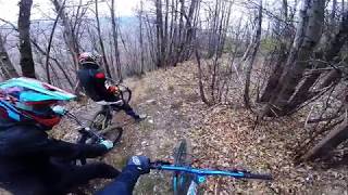 REBEL YELL FINALE LIGURE PÁŤA MOURAS RICHARD...