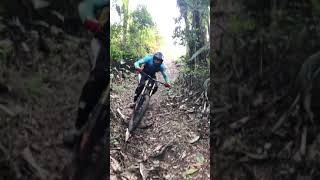 @diego_vieira_dh - DH Pico da Bandeira - Rio...