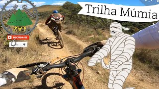 Trilha Múmia de Mountain Bike em Rio Acima....