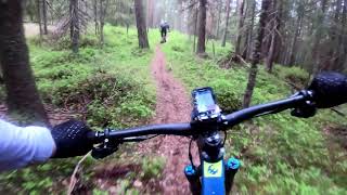 Klovehøgda downhill - Following Gladiz