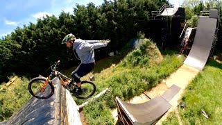 RIDING MY ENDURO BIKE ON A MASSIVE AIRBAG AT...