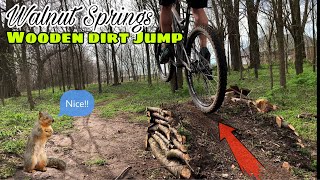 HOW TO BUILD A MOUNTAIN BIKE JUMP: Wooden Dirt...