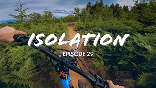 RIDING FAST, FLOWY TRAILS IN CUMBERLAND BC!!...