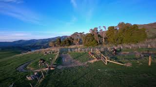 Flying down Bermilitious at Akatrax Mountain...