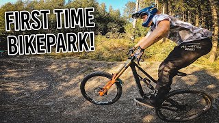 ZUM ERSTEN MAL DOWNHILL MTB IM BIKEPARK!