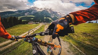 DOWNHILL RIDING at Bikepark Leogang!