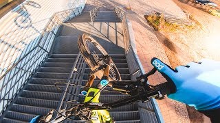 URBAN FREERIDE MOUNTAIN BIKE STREET TOUR...