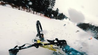 Downhill Mountainbiking on Snow - XMAS Edition...