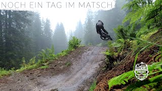 Passend zum Wetter: Regentag im Bikepark...