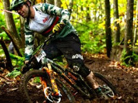 MTB ENDURO SLOP FEST OVER THE BARS RUNNING...