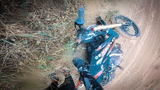 CRASH & verbogener Lenker! Als blutiger...