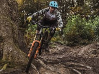 A DAY OF MTB CHALLENGES WITH THE MUC-OFF MTB...