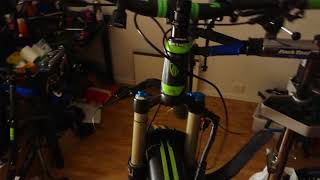 Headset uneven wear issue