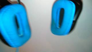 Broken Logitech G430 headset. broken swing...