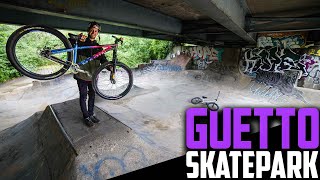 RIDING THIS SECRET UNDERCOVER GHETTO SKATEPARK!!