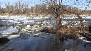 Minnesota River Ice Breakup