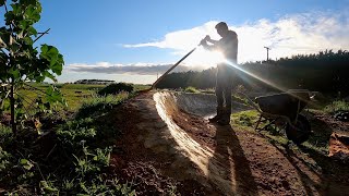 BUILDING DIRT JUMP BERMS TIMELAPSE - PREPARING...