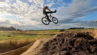 Riding MTB/BMX Dirt Jumps - JB Trails Gopro hero 8