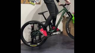 REBOUND CHECK ON THE NEW BIKE!