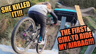GIRL RIDERS MTB AIRBAG!!! AND KILLS IT!!!