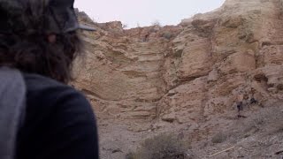 Red Bull Rampage 2015: Nico Vink Gambles on a...
