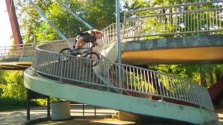 Big Rig Holiday: BMX Adventures in the Pacific...