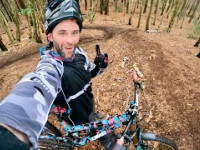 RIDING MY DOWNHILL MTB BIKE AGAIN....