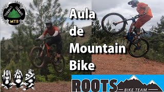 Aula de Saltos com Roots Bike Team, em Macacos...