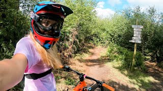 Downhill MTB girl?