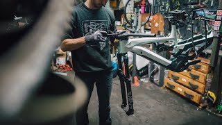 DREAM BUILD E-MTB - YT Decoy