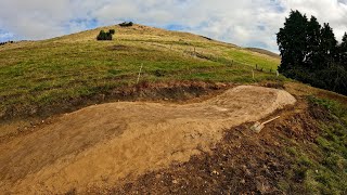 BUILDING DIRT JUMP ROLLERS TIMELAPSE -...