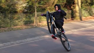 HIGH SPEED WHEELIE SESSION!
