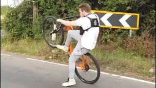 WHEELIES FROM LONDON TO SOUTHEND!!