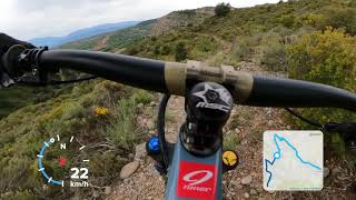 Enduro por Tremp al borde del precipicio,...