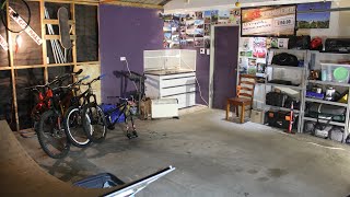 CUSTOM MTB GARAGE SET UP - SETTING UP MY FIRST...
