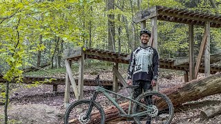 3 Meter Drop mit Hardtail auf dem Flowtrail...