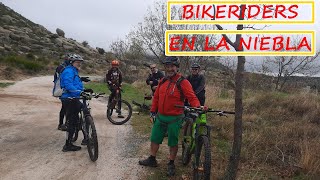 RIDERS MTB EN LA NIEBLA | LA CABRERA | LIVING...