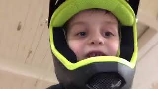 Kids filming game of BIKE (Bmx filmed by a 6...