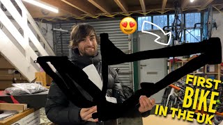 UNBOXING A BIKE THAT IS THE FIRST ONE ON UK...