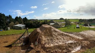 BUDING MTB SLOPESTYLE JUMPS - BUILDING MY...