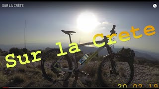 SUR LA CRÊTE