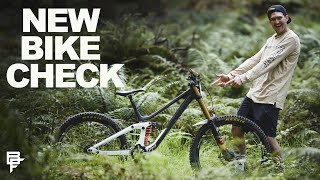 MY NEW 2022 DOWNHILL BIKE CHECK!! WORLD CUP Vs...