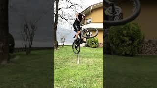 Perfect 180 on the MTB?  #shorts