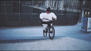 DOES A SUMO MOVE ON A TRIALS BIKE? - Andrea...