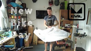 Unboxing du nouveau bike :)