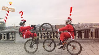 LE SAUVETAGE DU PÈRE NOËL ???? Le jour du...