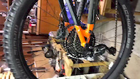 hope pro 4 w/axle bearing spacer