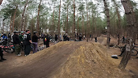 360 on a t-yeti sb150 29' with a custom pain job