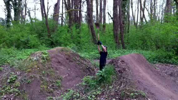 meldrum bar dirt jumps