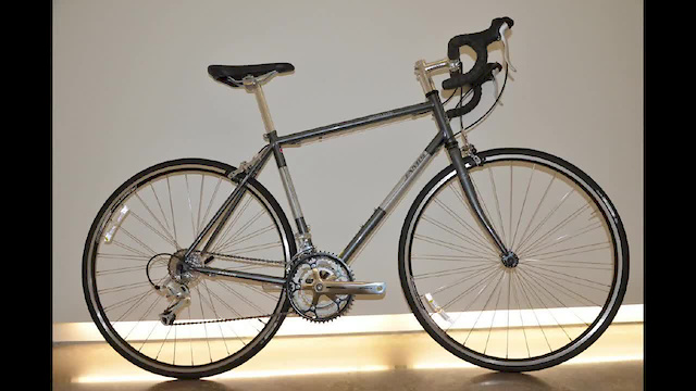 jamis satellite road bike price